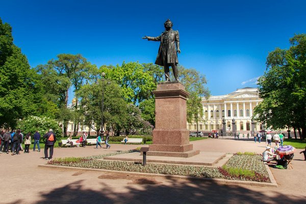 Comment planifier une visite des sites historiques de la route de la soie?